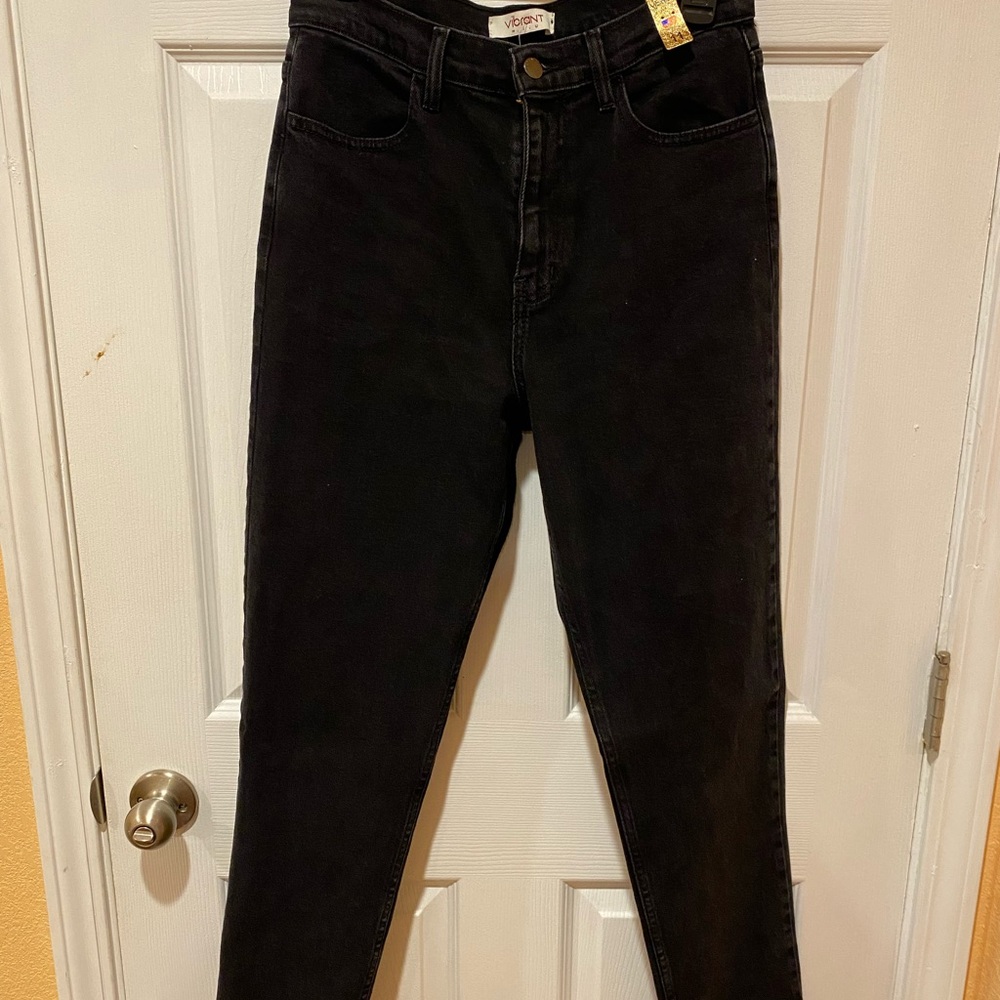 Black mom jeans